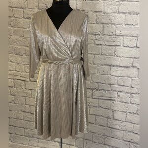 Torrid gold/silver wrap mini dress plus size 2